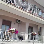 فندق مبيت وإفطار Terra Di Miti أتشيريالي