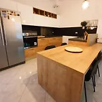 Terra Di Miti Oda ve Kahvaltı 4*